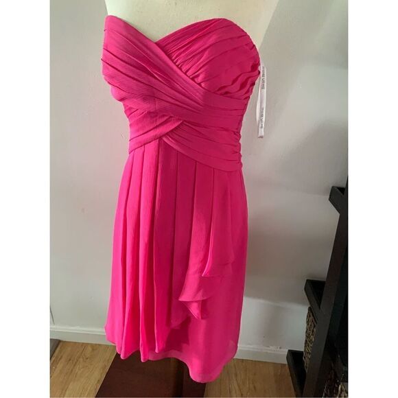 Pink strapless dress size 2 David’s Bridal - Picture 2 of 6